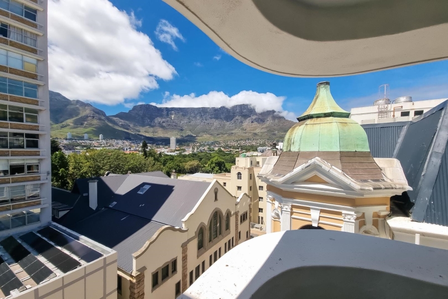 2 Bedroom Property for Sale in Cape Town City Centre Western Cape